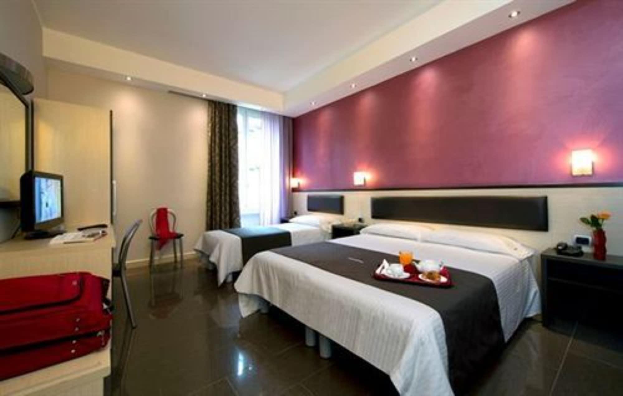 Hotel Five Milano Exterior foto